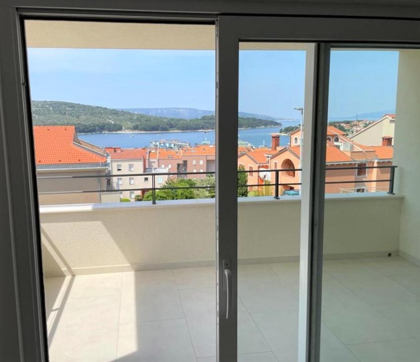 Sea&City View Luxury Apartment Црес Экстерьер фото