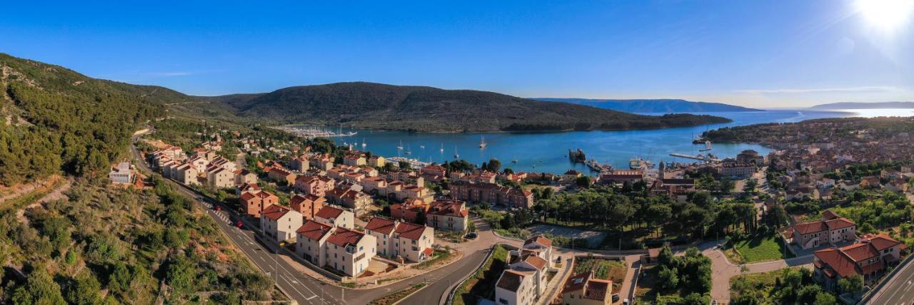 Sea&City View Luxury Apartment Црес Экстерьер фото